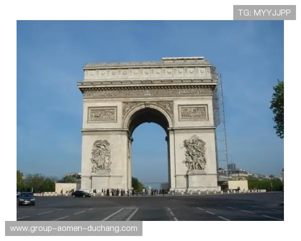 凯旋门官网：获取关于凯旋门历史背景和旅游指南的详细介绍