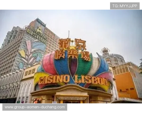 在澳门百老汇广场如何安排家庭出游行程,丰富的娱乐设施满足各年龄层需求 在澳门百老汇广场如何安排家庭出游行程,丰富的娱乐设施满足各年龄层需求